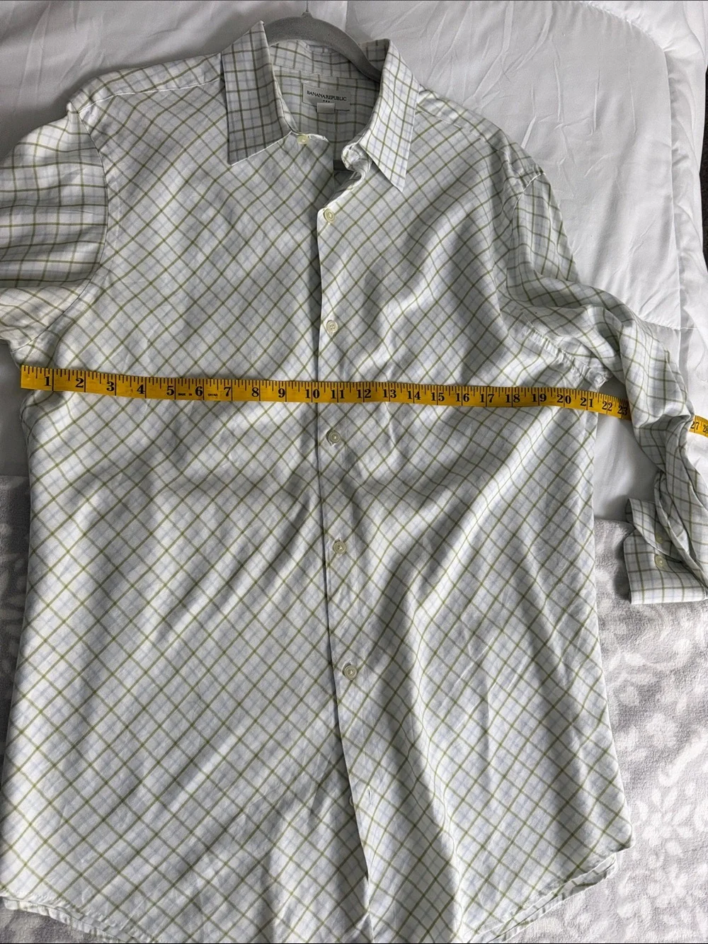 Banana Republic Men's Green and White Plaid Dress Shirt